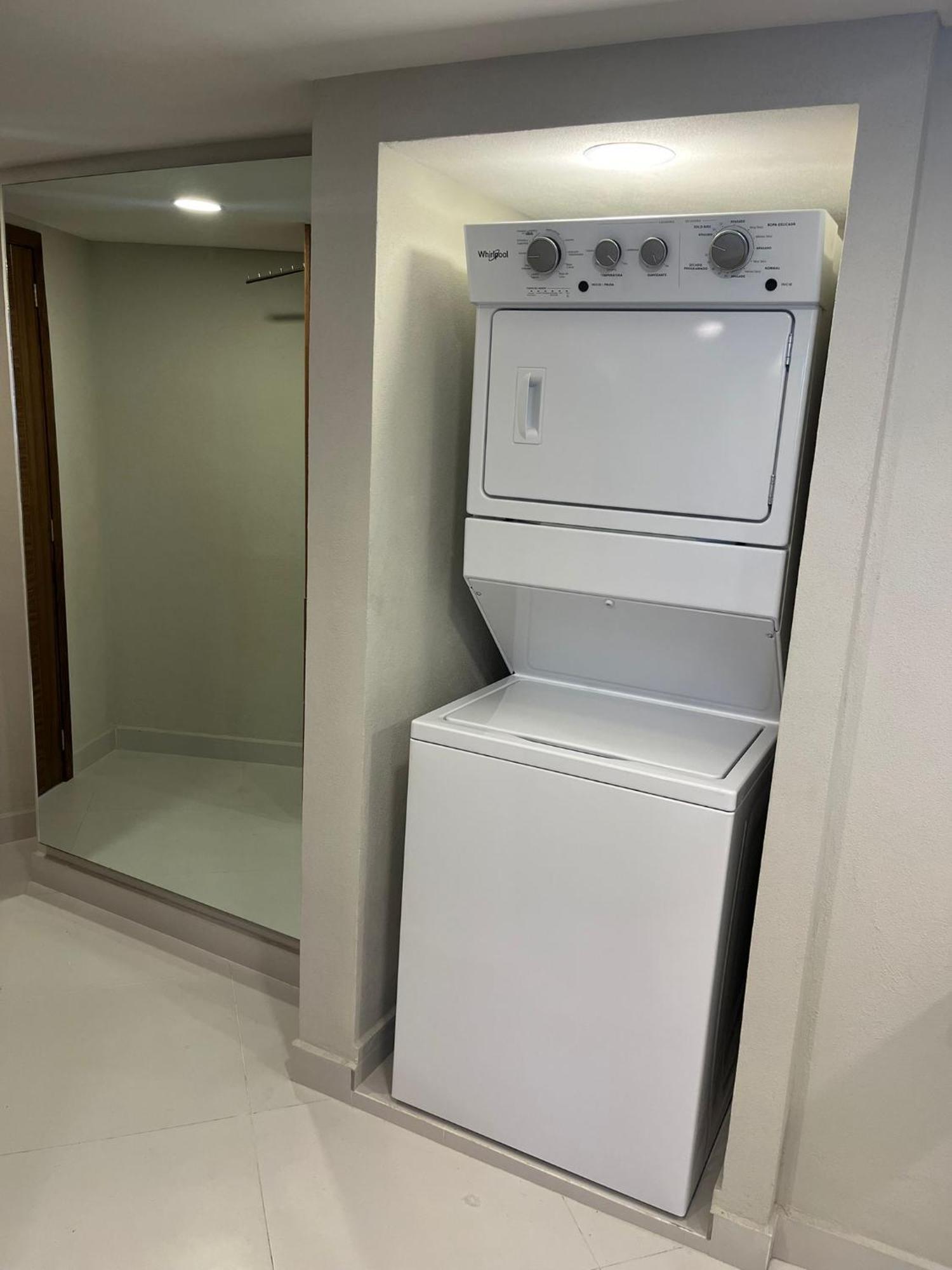 Vidalia - Modern Condos With Rooftop Terrace And Gym Puerto Vallarta Room photo